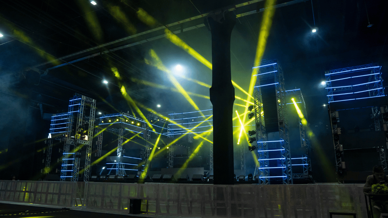 Aluguel de Som e Iluminação para eventos - TUFY - RJ